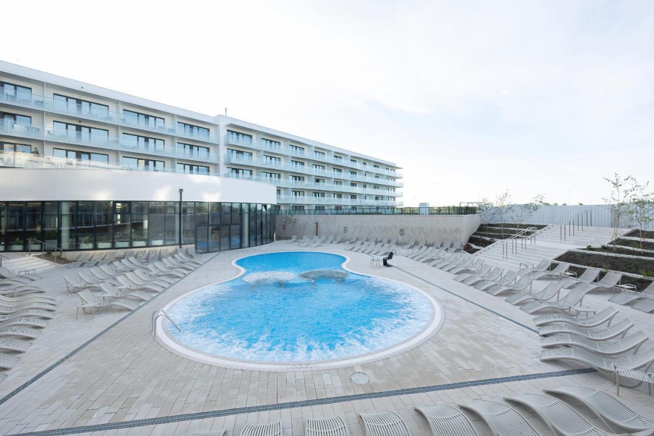 Polanki Aqua Apartment With Parking By Renters Prestige Kolobrzeg Luaran gambar